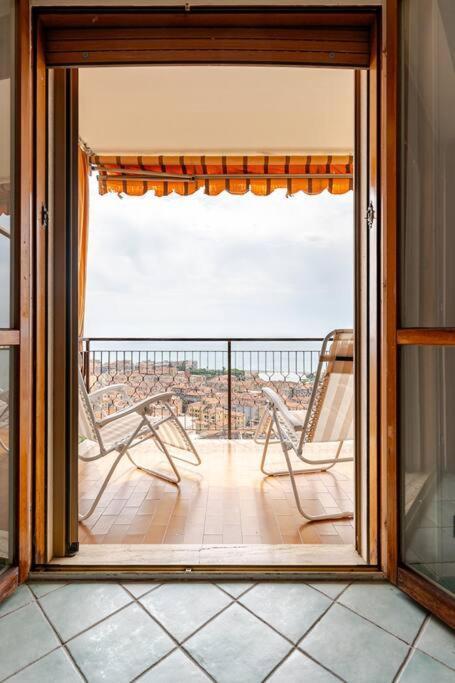 Thekeystudio, La Casa Del Mare Azzurro With Seaview Ventimiglia Exteriör bild